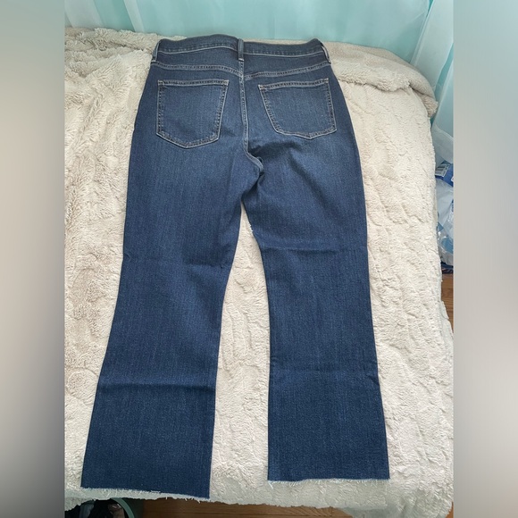BNWOT Kick Fit High Rise Medium Wash Jeans - Picture 3 of 8